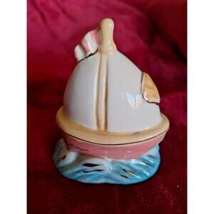 CLAYWORKS Twilight Cove Salt Shaker - Designed As A Sailboat - Blue Sky